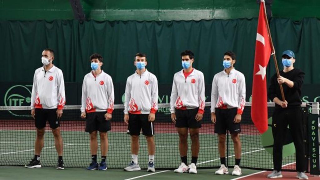 A Milli Erkek Tenis Takımı’ndan tarihi başarı