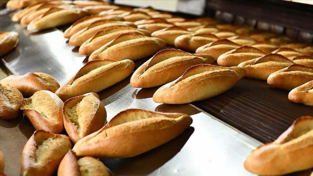 Ankara’da 200 gram ekmeğin fiyatı 2,75 lira oluyor