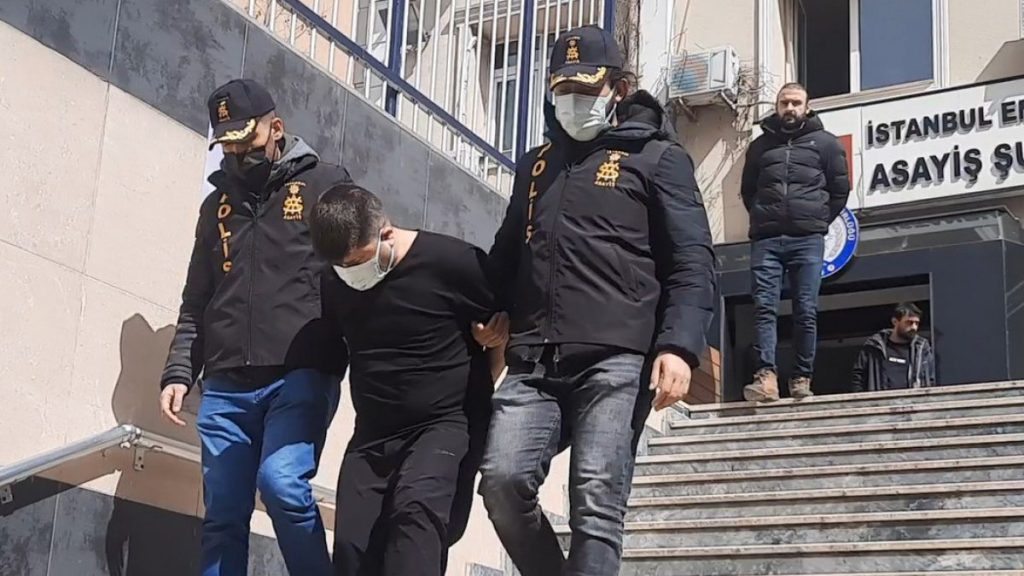 Beykoz’da, 19 ayrı suçtan aranan hırsızlık şüphelisi yakalandı