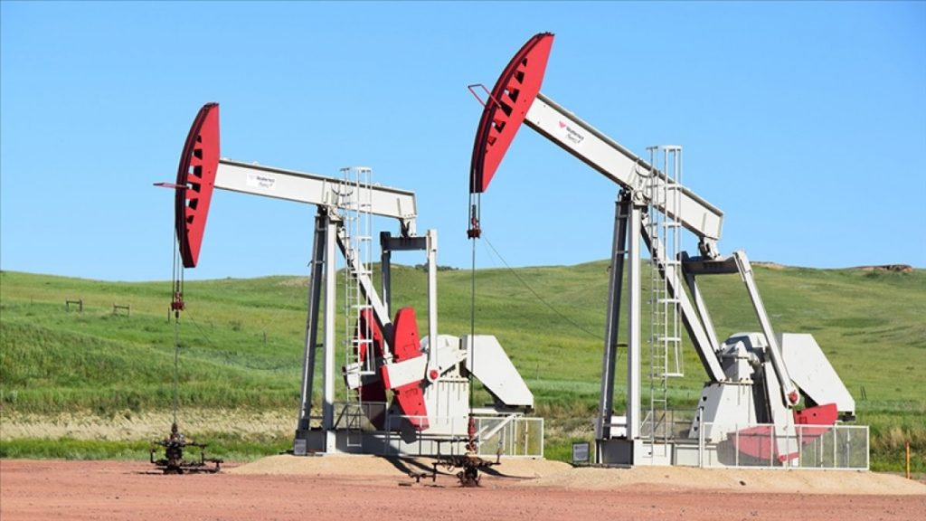 Brent petrolün varil fiyatı 120 doları aştı
