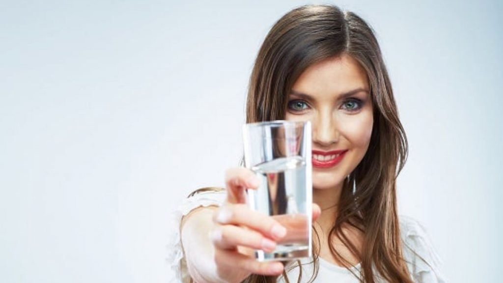 Çalışan bir metabolizma için günlük su tüketimine dikkat