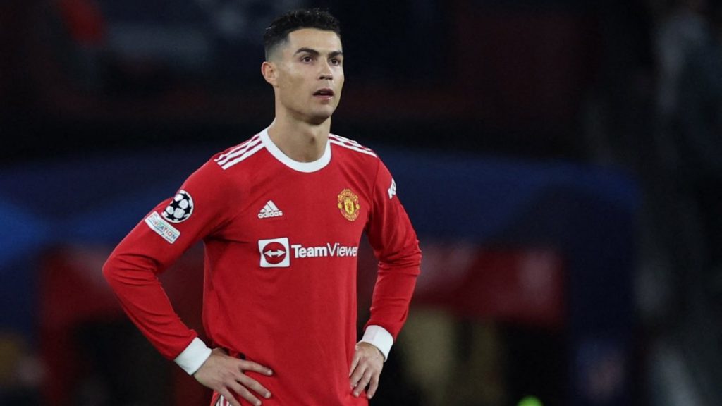 Cristiano Ronaldo 16 yıl sonra bir ilki yaşadı