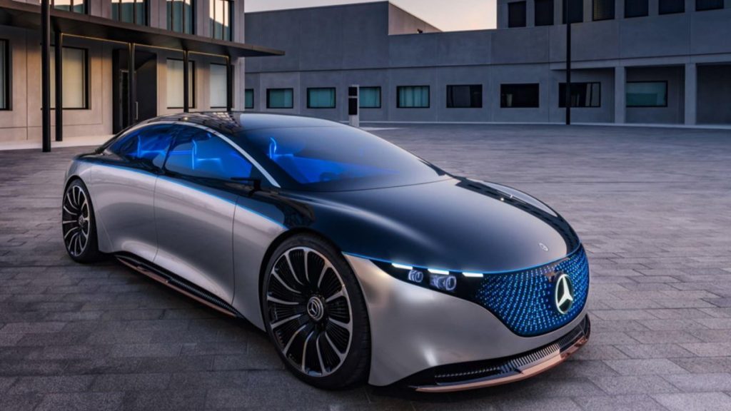 Mercedes, otonom araç kazanlarında tüm sorumluluğu alacak