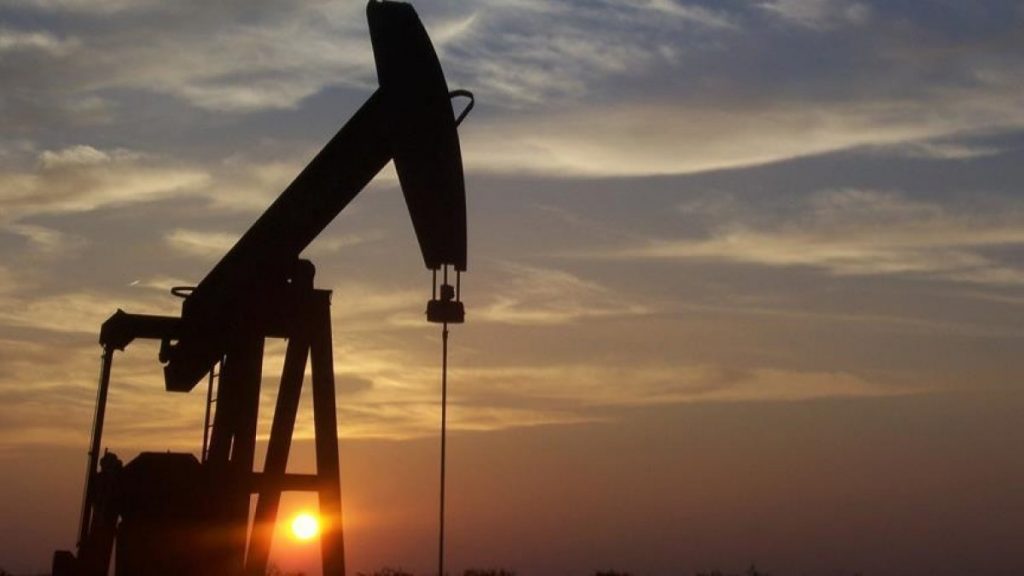 Rusya’nın nükleer anlaşma yorumu petrol fiyatlarını geriletti