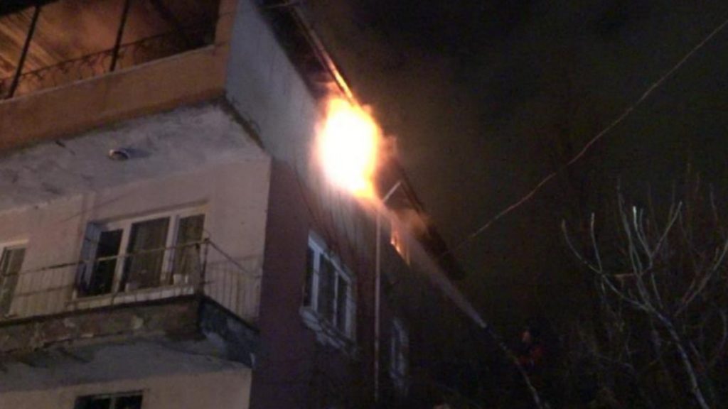 Zonguldak’ta 4 kişilik ailenin yaşadığı evde yangın