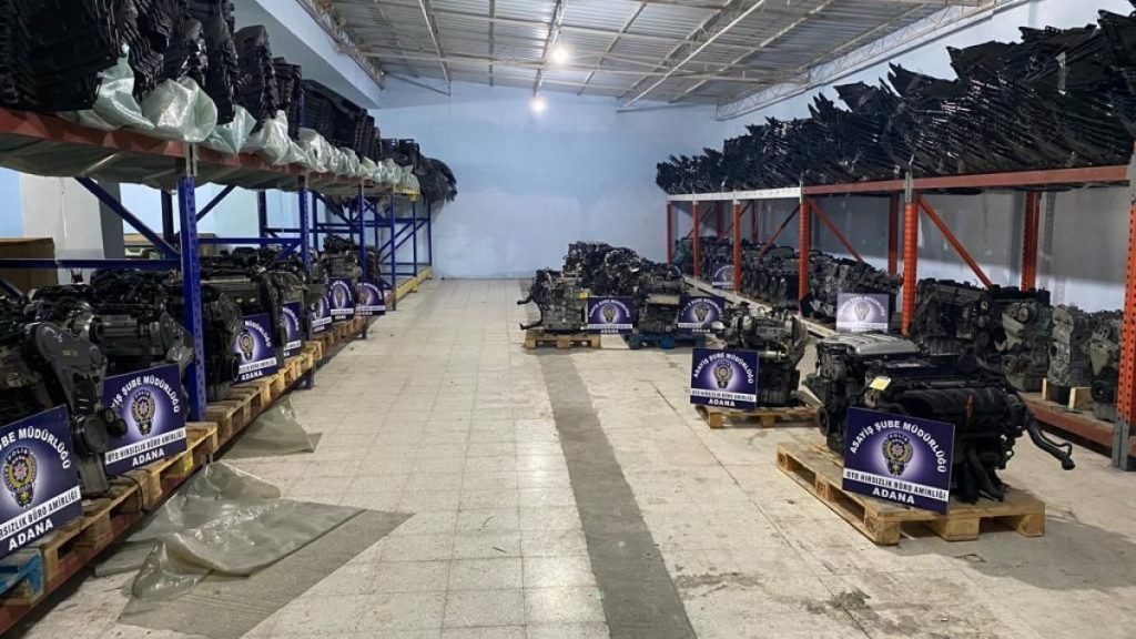 Adana’da, 6 milyon TL’lik çalıntı otomobil motorları ele geçirildi