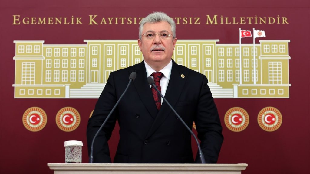 AK Parti’li Akbaşoğlu: Millet, ‘Umudumuz AK Parti, yaparsa AK Parti yapar’ diyor