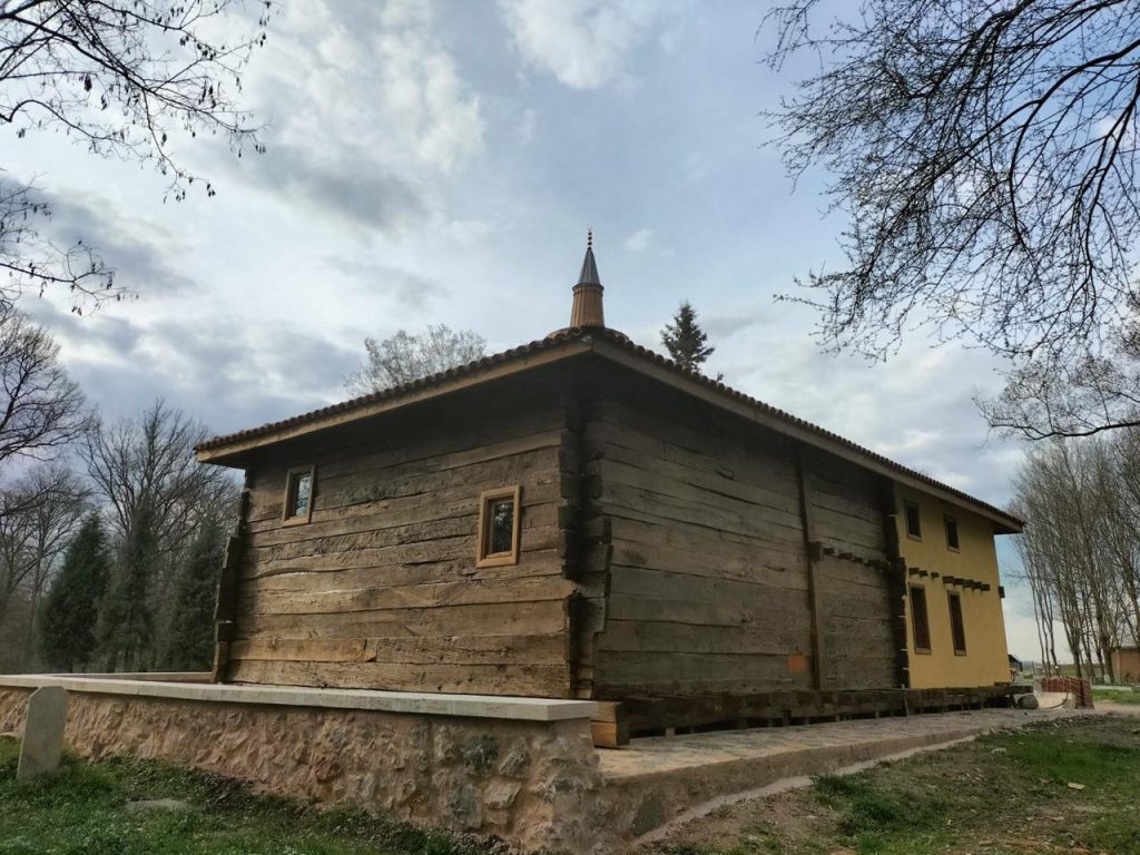 Erenler Büyükesence Köyü Cumaaltı (Sultan Orhan) Camii Yeniden İbadete Açılıyor