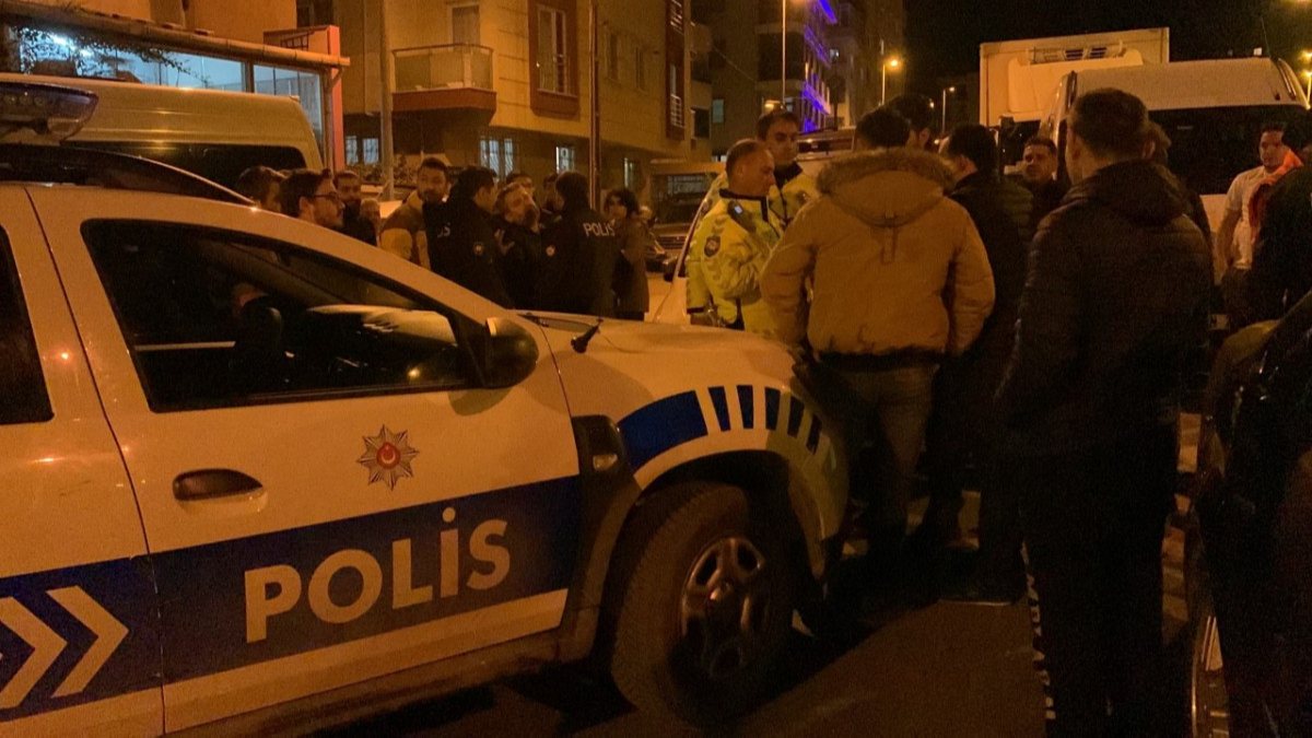 Maltepe'de alkollü sürücü 4 araca çarptı