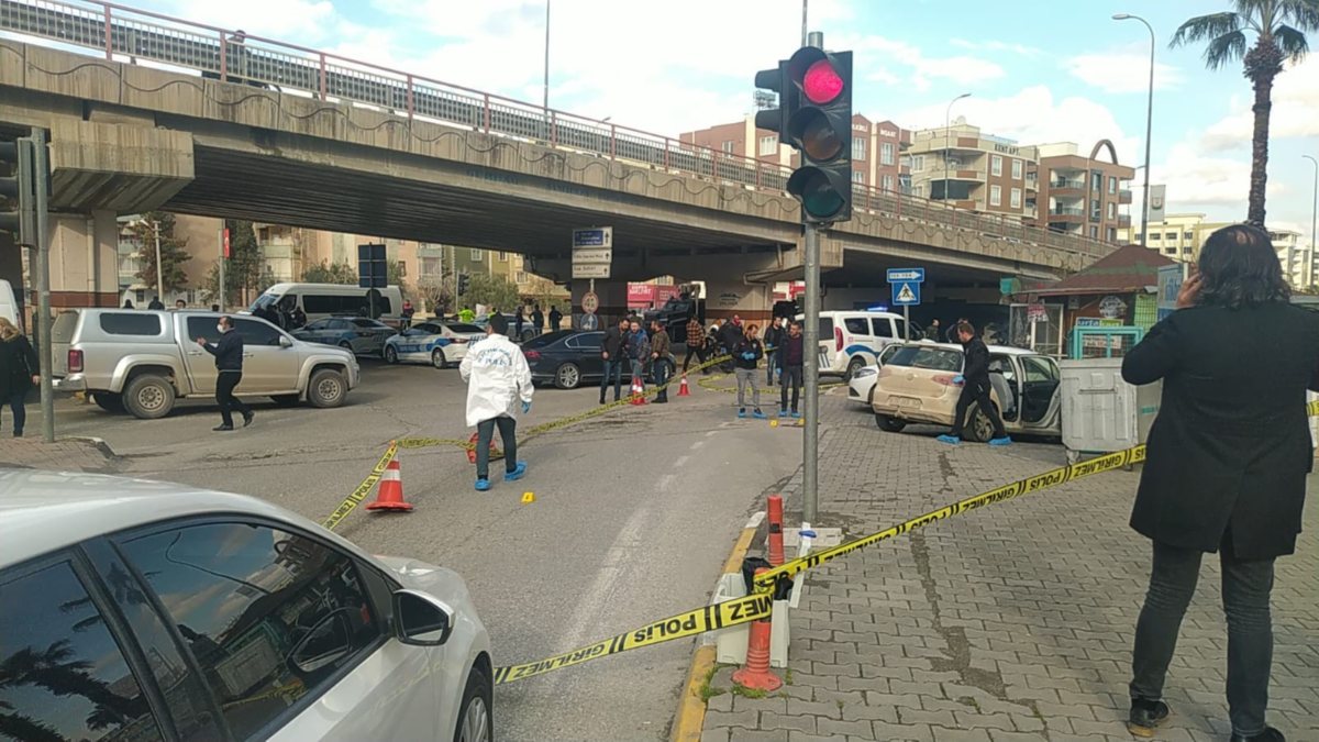 Şanlıurfa'da 2 polis, peşine düştükleri zanlı tarafından vuruldu