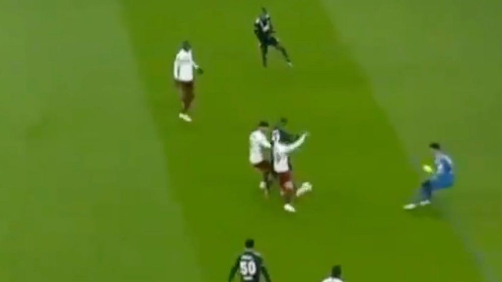 Beşiktaş’ın penaltı beklediği pozisyon