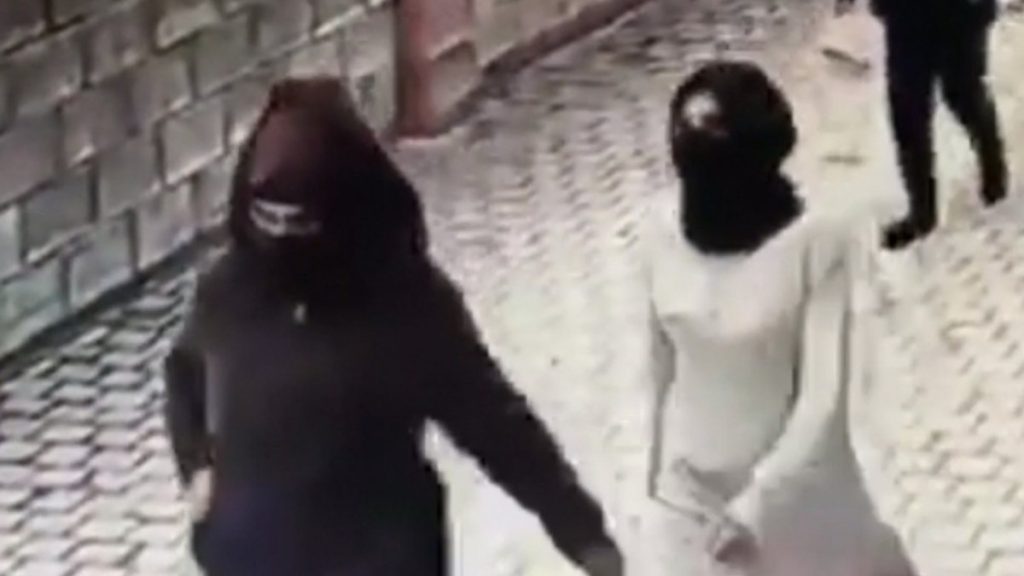 Bursa’da girdikleri evden 30 bin liralık ziynet eşyası çaldılar