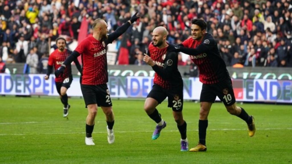 Figueiredo: Galatasaray’ı yendiğimiz için mutluyum