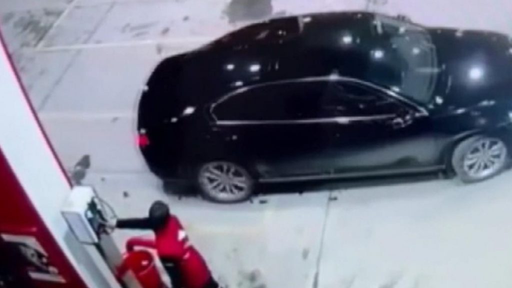 İstanbul’da yakıt alan sürücü ödeme yapmadan kaçtı