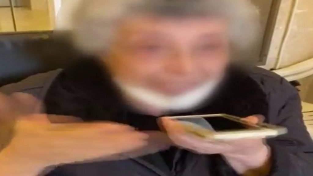 Kadıköy’deki kadın, ‘yeğeninim’ yalanıyla 7 bin euro dolandırıldı