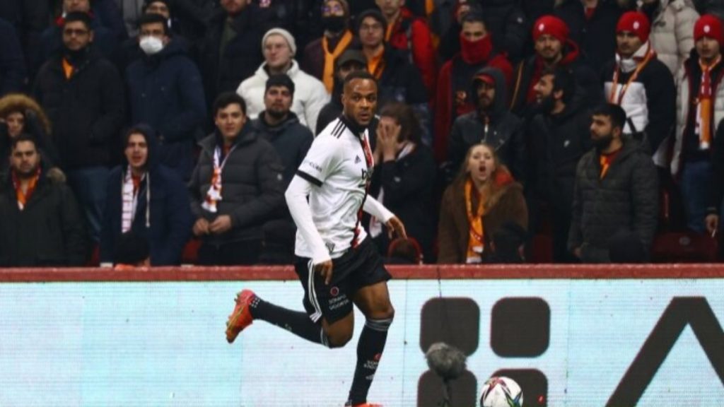 Larin: Net penaltıydı, neden VAR yok