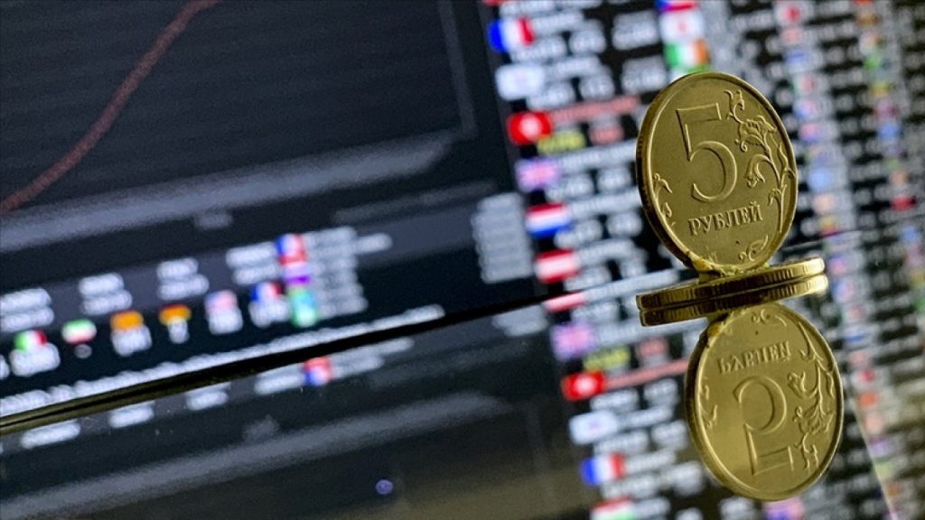 Moskova Borsası’nda işlemler sınırlı olarak tekrar başlayacak