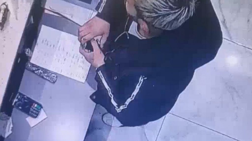 Pendik’te patronunu soyan çalışan yakalandı