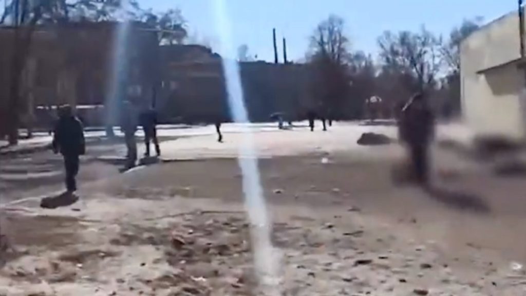 Rusya, Ukrayna’da ekmek sırasındaki sivillere ateş açtı: 10 ölü