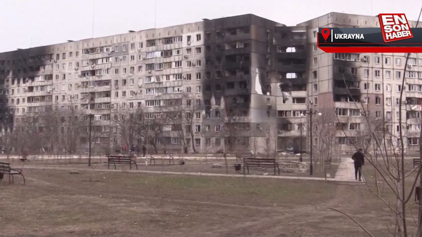 Rusya’nın hedefindeki Mariupol kenti harabeye döndü